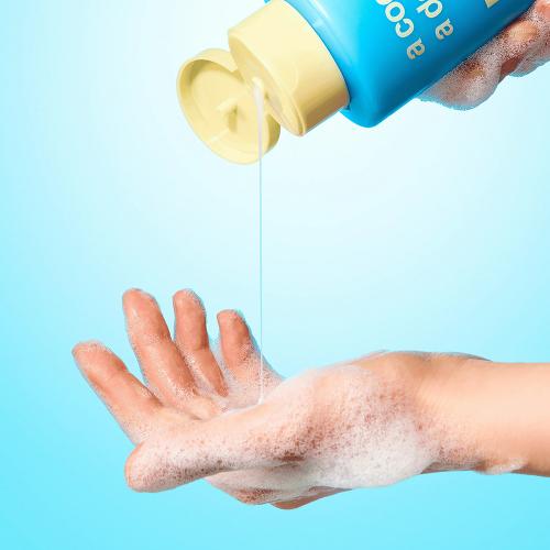 B.fresh A Cococnut A Day, 473 ml - gel de dus formulat cu ulei de cocos si unt de cacao, care contribuie la mentinerea confortului pielii in timpul curatarii