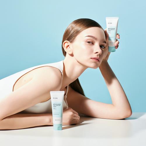 IUNIK Beta Glucan  Daily Moisture - crema de fata formulata cu Beta Glucan si extract de Centella Asiatica, care contribuie la mentinerea umiditatii pielii si la imbunatatirea functiei de bariera protectiva - 60 ml
