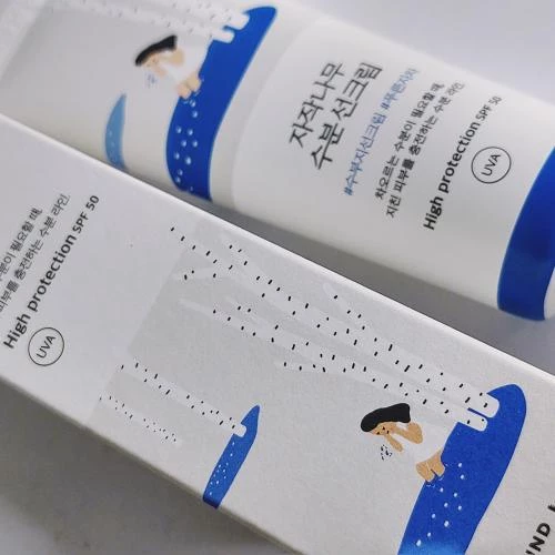 ROUND LAB Birch Juice Crema pentru Fata SPF 50+ - Protectie UV Hidratanta si Calmanta, 50 ml