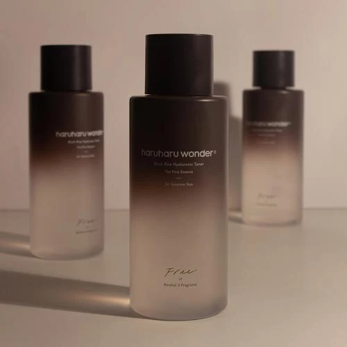 HARUHARU WONDER Black Rice Hyaluronic Toner Free of Alcohol and Fragrance toner - hidratare si calmare, 300 ml