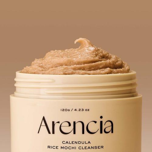 ARENCIA Calendula Rice Mochi Cleanser, 120 gr - balsam de curatare formulat cu extract de calendula si pudra de orez, care contribuie la curatarea zilnica a tenului sensibil, uscat sau cu textura neuniforma si la metinerea confortului dupa clatire