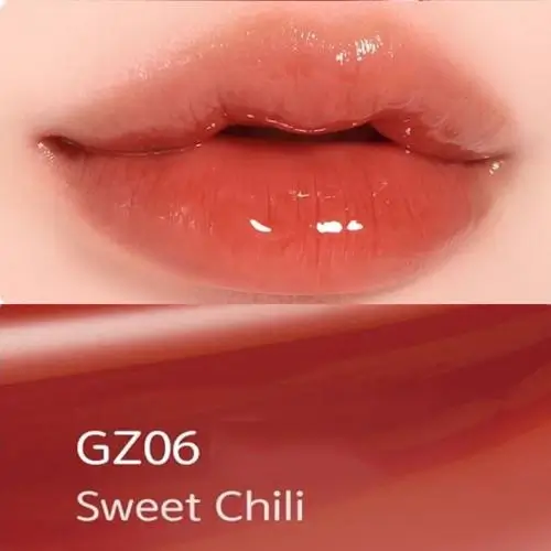 BLACK ROUGE Chewy Lip Glaze - luciu de buze formulat cu agenti hidratanti si agenti hranitori, care contribuie la hidratarea buzelor si la mentinerea confortului fara senzatie lipicioasa sau uscaciune - 3.5 gr - GZ06 Sweet Chili