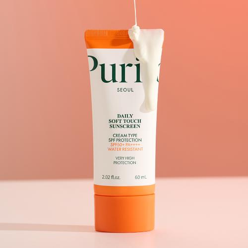 PURITO Daily Soft Touch SPF 50+ 60 ml - crema de fata formulata cu filtre UVA si UVB si pantenol, care contribuie la protectia solara de pana la 10 ore si la mentinerea rezistentei la apa, transpiratie, apa de mare si nisip, Outdoor