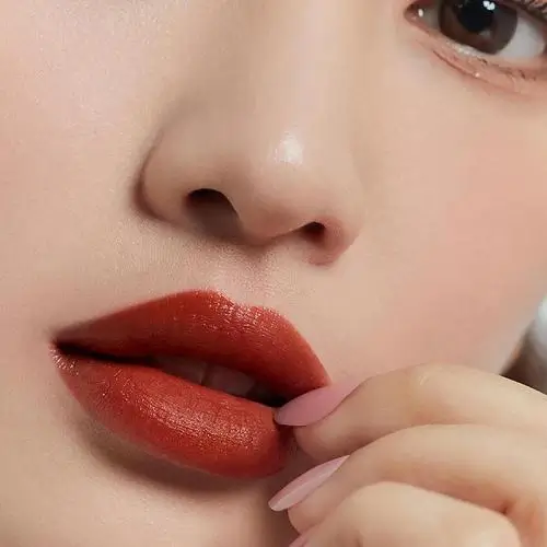 BLACK ROUGE Double Layer Over Velvet Luciu de buze DL12 Cubism Brick - Culoare rezistenta si hidratare intensa, 4.5g