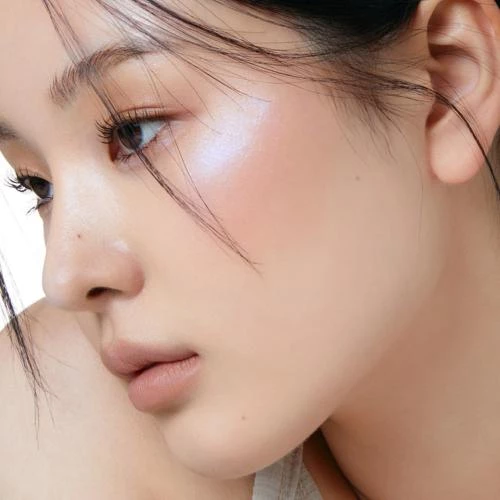 LAKA Dreambeam Highlighter iluminator 03 Water Beam - luminozitate si hidratare, 3.7 gr