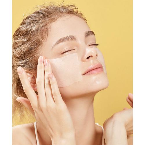 COSRX Full Fit Propolis Synergy, 150 ml - toner de fata formulat cu extract de propolis de albine negre si extract de miere, care contribuie la mentinerea pielii usoare si netede si la mentinerea absorbtiei rapide