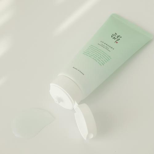 BEAUTY OF JOSEON Green Plum - gel de curatare formulat cu extract de seminte de prune si extract de fasole mung, care contribuie la curatarea fetei si la mentinerea barierei naturale a pielii - 100 ml