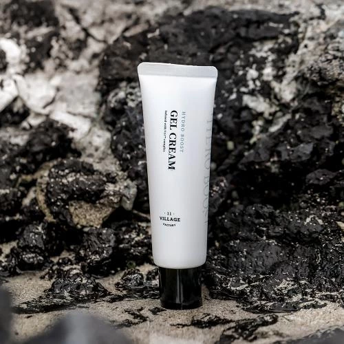 Village 11 Factory Hydro Boost Crema-Gel pentru Fata Calmanta si Hidratanta - Acid Hialuronic si Musetel pentru Hidratare Intensa si Calmarea Tenului Sensibil, 50 ml