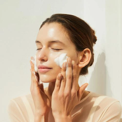SKIN1004 Madagascar Centella Ampoule Foam – Spumă de Curățare Hidratantă, 20 ml | Curățare Delicată și Hidratare