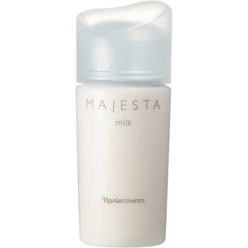 Majesta Japan Milk Hydrating...