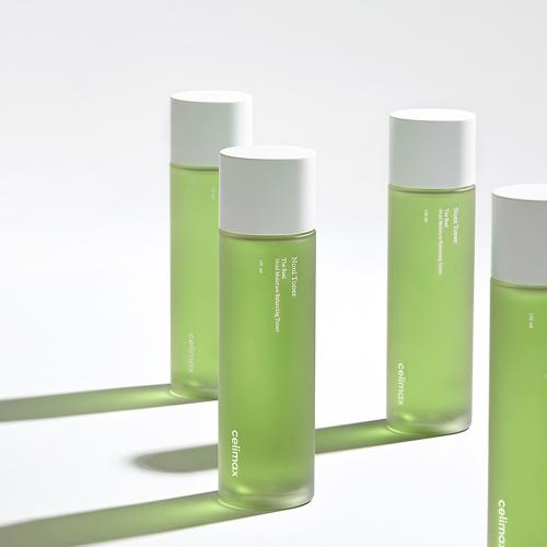 CELIMAX Noni Moisture Balancing Toner - toner de fata formulat cu extract de fruct noni si ulei din seminte de noni, care contribuie la hidratarea pielii si la metinerea echilibrului hidric al pielii - 150 ml