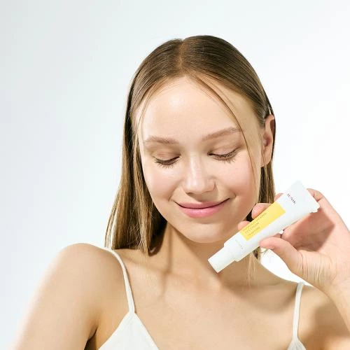 IUNIK Propolis Vitamin Crema contur ochi - Fermitate si Anti-imbatranire cu Propolis si Vitamine, 30 ml