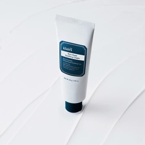 Dear Klairs Rich Moist Soothing Cream, 80 gr - crema de fata formulata cu beta glucan si uleiuri esentiale, care contribuie la hidratarea pielii si la metinerea confortului cutanat