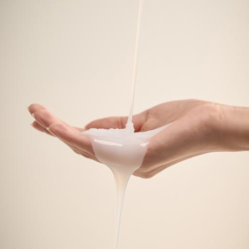 KUNDAL Rich Soymilk Body Wash Gel de dus Mellow Vanilla - hidratare si calmare, 500 ml