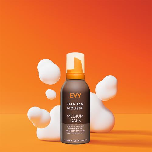EVY TECHNOLOGY Self Tan, 150 ml - Spuma autobronzanta Medium/Dark pentru fata si corp, usor de aplicat pe toate tipurile de piele, inclusiv cea sensibila, care contribuie la obtinerea unui bronz intens fara expunerea la radiatii UV daunatoare