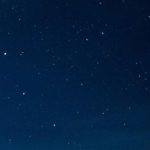 Skybottle Starry Night Spray Parfumat pentru Păr și Corp 100 ml – Aromă de mosc floral cu note de liliac, ylang-ylang și iasomie​