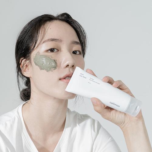CELIMAX The Real Noni Refresh Clay Mask 120 ml - masca de fata formulata cu extract de noni si kaolin, care contribuie la curatarea porilor si la mentinerea hidratarii pielii