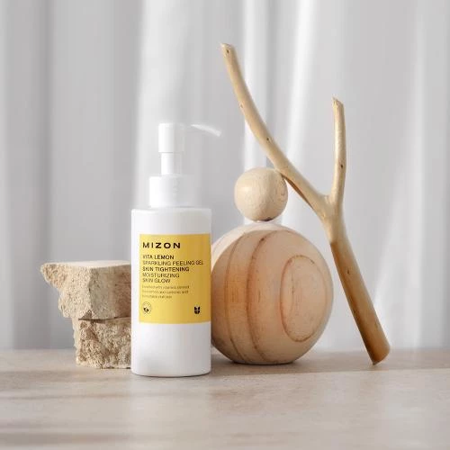 MIZON Vita Lemon Sparkling Gel Exfoliant pentru Fata - Curatare Profunda, Luminozitate si Hidratare intensa, 145ml