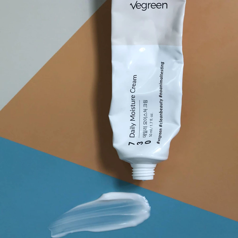 VEGREEN Daily Moisture Crema hidratanta pentru fata 730 - Hidratare intensa si reparare cu Arginina, 50 ml