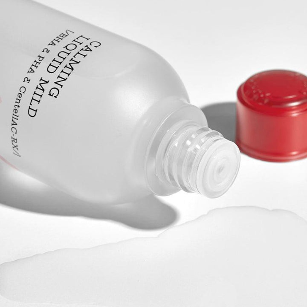 COSRX AC Collection Calming Liquid Intensive, 125 ml - toner de fata formulat cu extract de propolis si Zinc PCA, care contribuie la reducerea riscului de infectie si la metinerea echilibrului de umiditate al pielii toata ziua si la reimprospatarea si purifierea pielii acneice