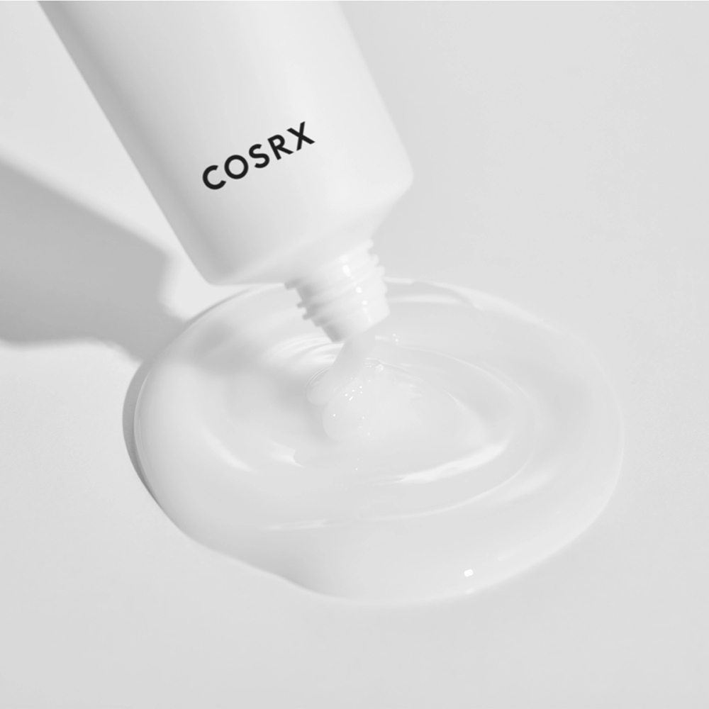 COSRX AC Collection Lightweight Soothing Moisturizer 80 ml - crema de fata formulata cu Centella Asiatica si COSRX CentellAC-RX, care contribuie la calmarea pielii foarte sensibile la caldura, racorirea pielii predispuse la acnee si la mentinerea pielii echilibrate fara sa se simta grasa
