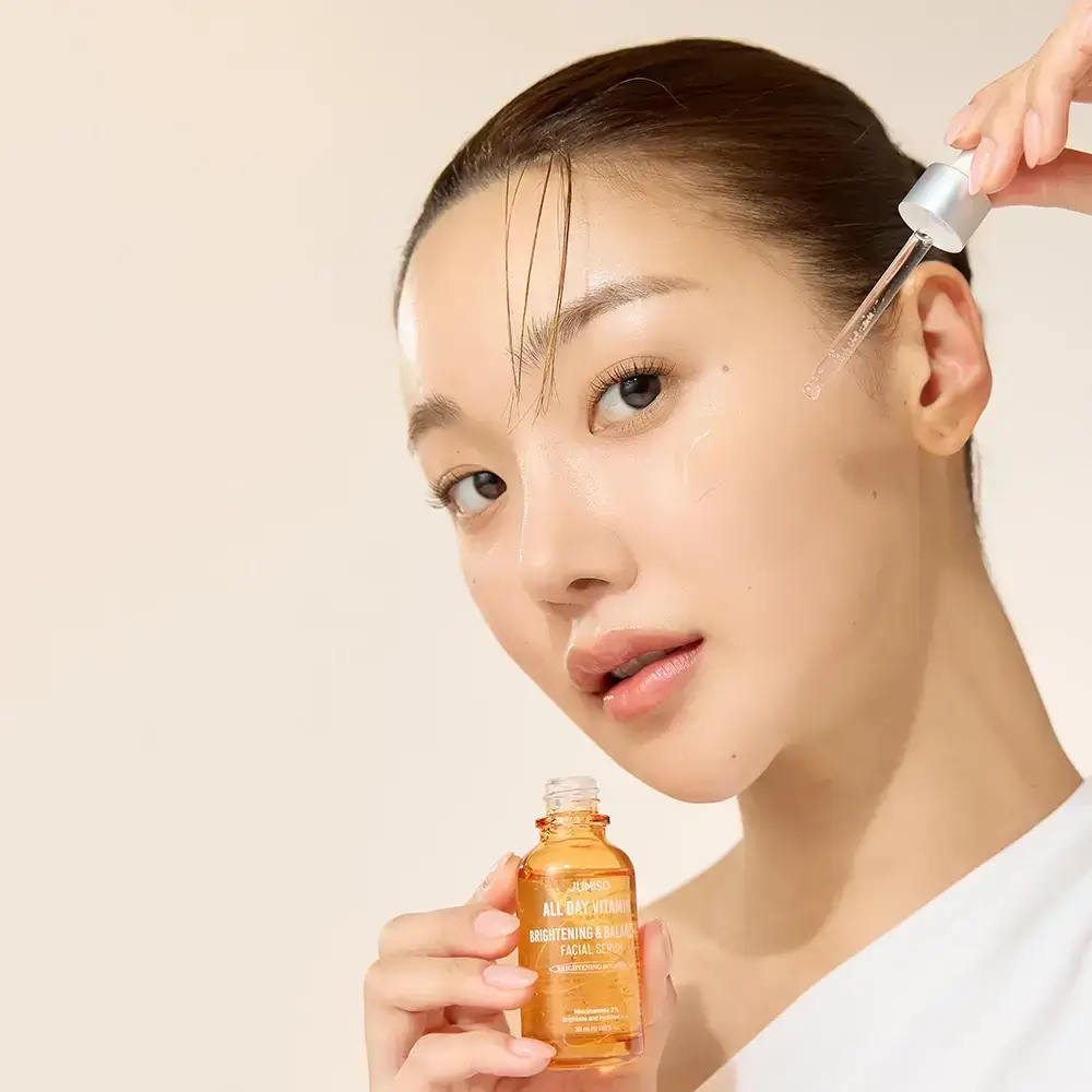 JUMISO All Day Vitamin Brightening & Balancing Ser pentru fata Renew - Luminozitate si Uniformizare Ten, 30 ml