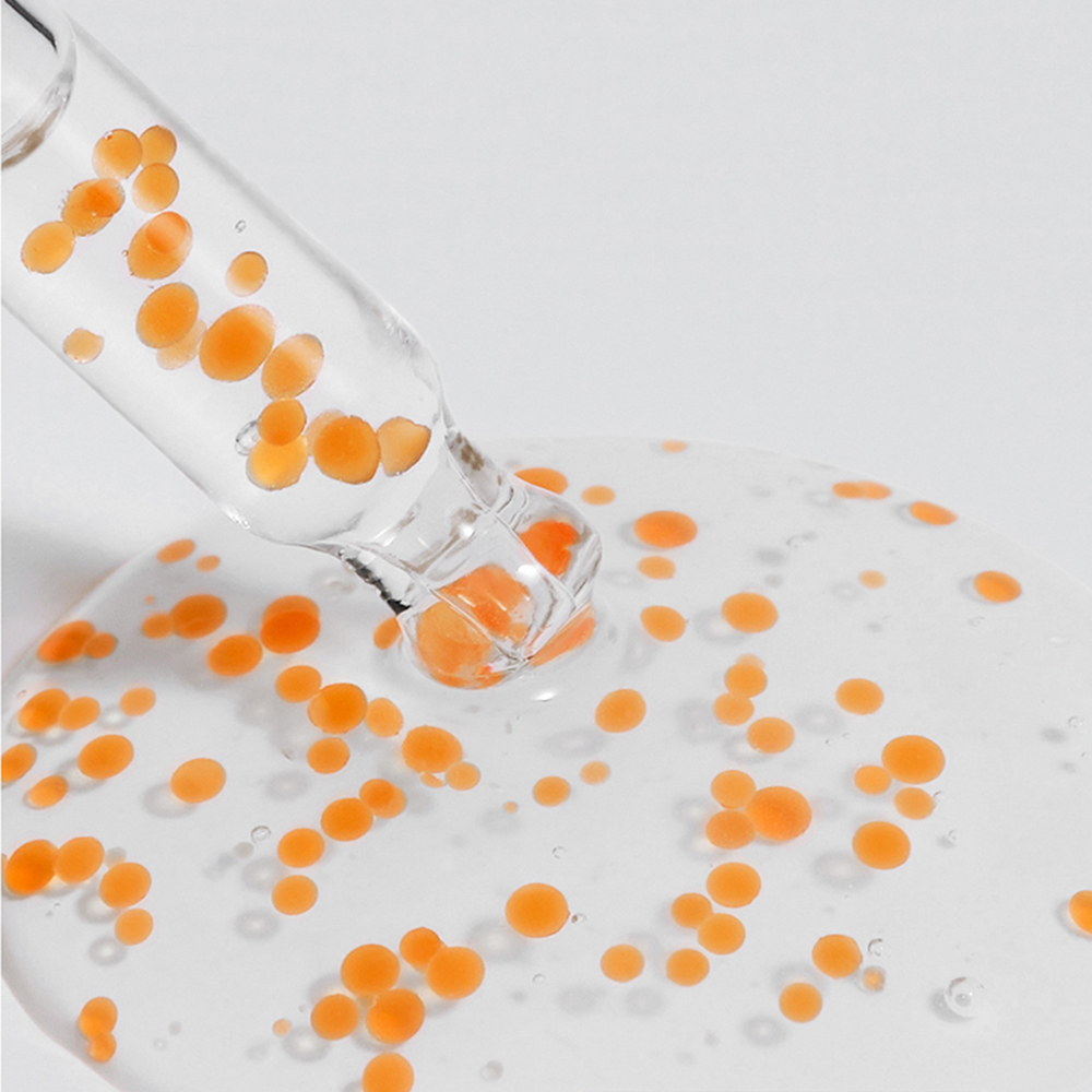 I'M FROM Apricot Dark Spot Drop Ampoule, 50 ml - Ser de fata formulat cu niacinamida si 1% acid tranexamic, care contribuie la imbunatatirea aspectului petelor pigmentare si la metinerea unui aspect mai uniform al pielii