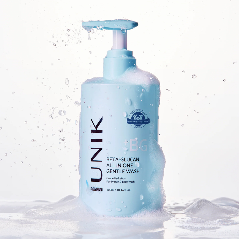 IUNIK Beta Glucan All In One Gentle Wash, 300 ml - Gel de dus formulat cu acid hialuronic si beta-glucan, care contribuie la curatarea zilnica pentru fata, par si corp si la metinerea echilibrului natural al pielii