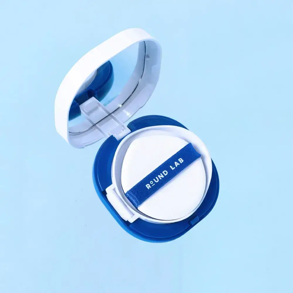 ROUND LAB Birch Juice Cushion hidratant cu protectie solara SPF 50 - hidratare intensa, natural glow si protectie UV calmanta, 15 gr