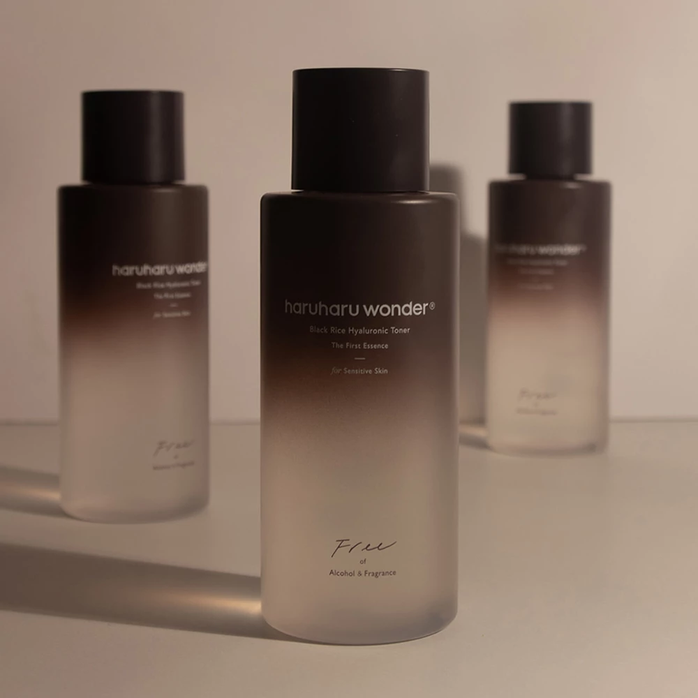 HARUHARU WONDER Black Rice Hyaluronic Toner Free of Alcohol and Fragrance toner - hidratare si calmare, 300 ml