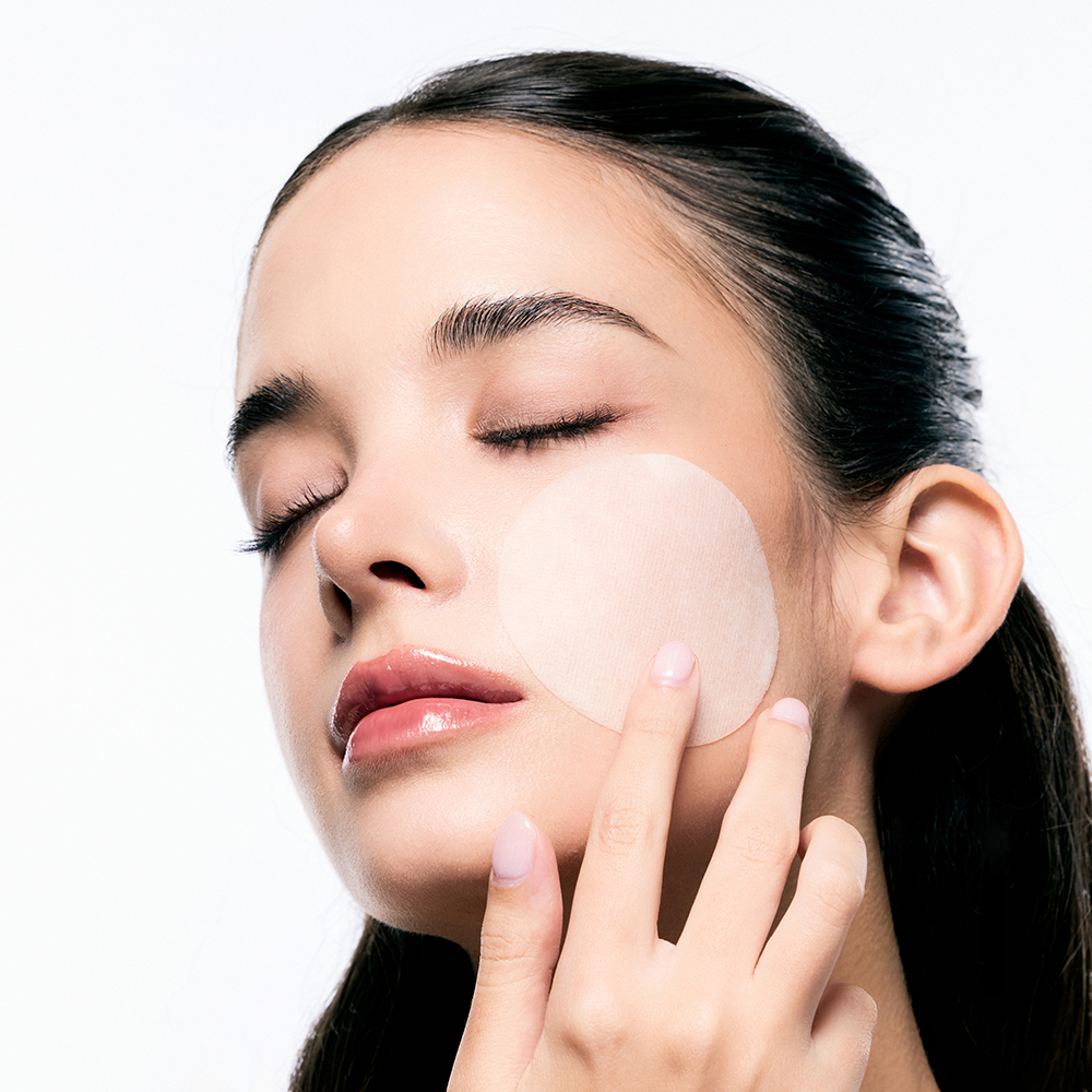 HOUSE OF HUR Brightening Skin Prep Essence Pad - toner de fata formulat cu extract de orez si niacinamida, care contribuie la exfolierea delicata, hidratarea pielii si la mentinerea aspectului uniform - 70 buc