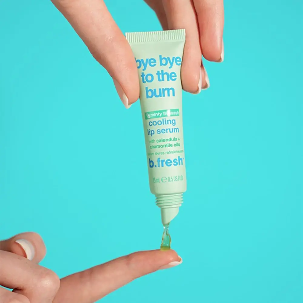 B.fresh Bye Bye to the Burn Cooling Lip Ser de buze racoritor cu extract de menta - hidratare si calmare naturala, 15 ml