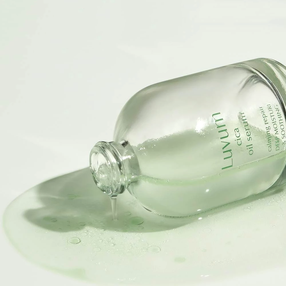 LUVUM Calming Repair Cica Oil Serum - Calmare, regenerare si hidratare pentru pielea sensibila , 30 ml