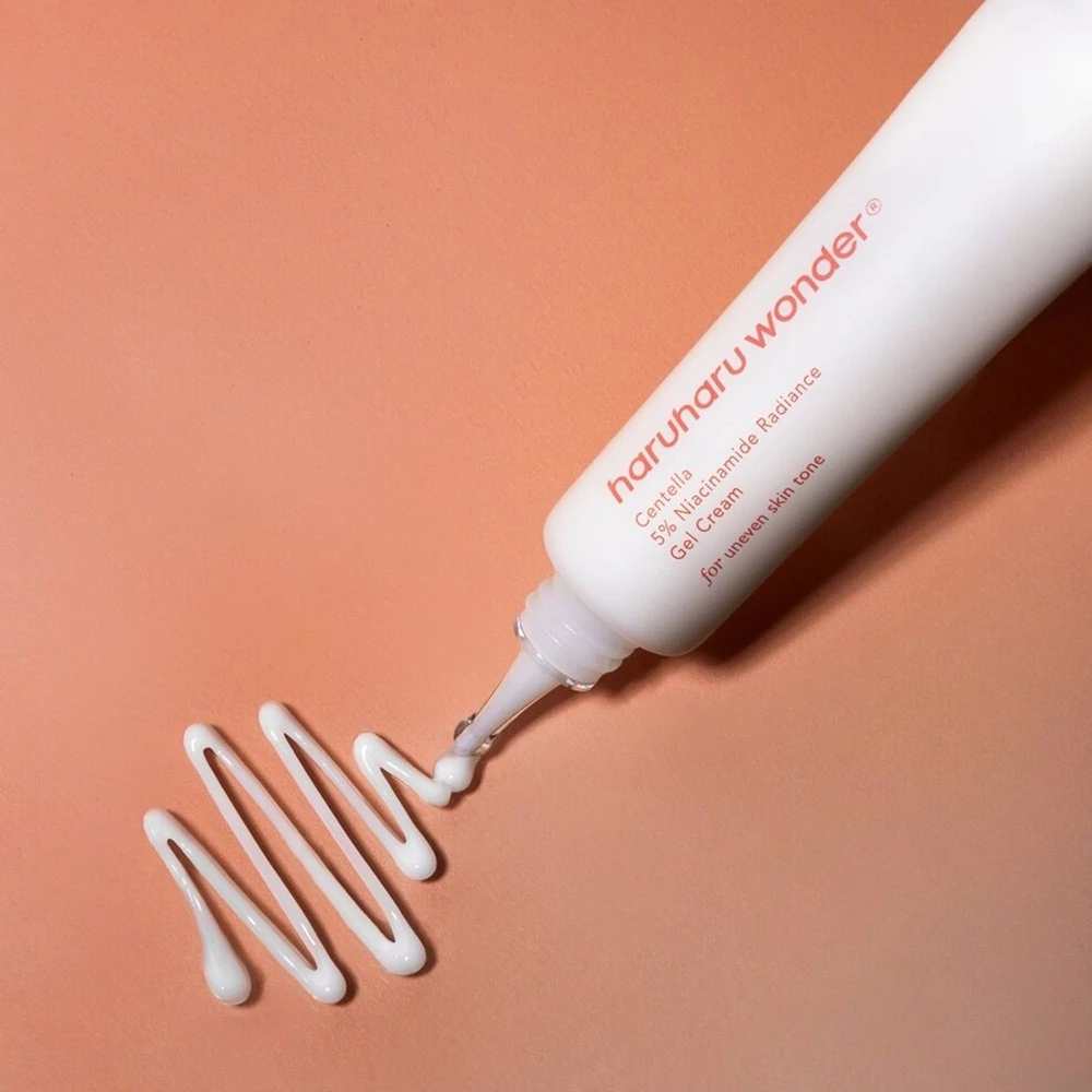 HARUHARU WONDER Centella 5% Niacinamide Radiance Gel Cream Crema de fata - luminozitate si hidratare, 40 gr