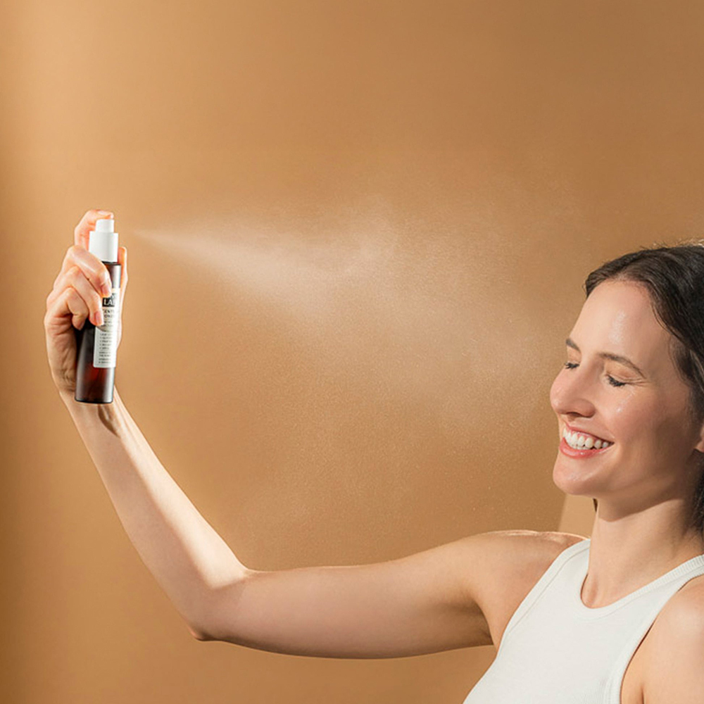 ELYN'S LAB Centella Toner 10% Centella Asiatica with Panthenol and NMF - toner de fata formulata cu Centella Asiatica si Pantenol (Provitamina B5), care contribuie la calmarea pielii si la mentinerea confortului cutanat - 100 ml