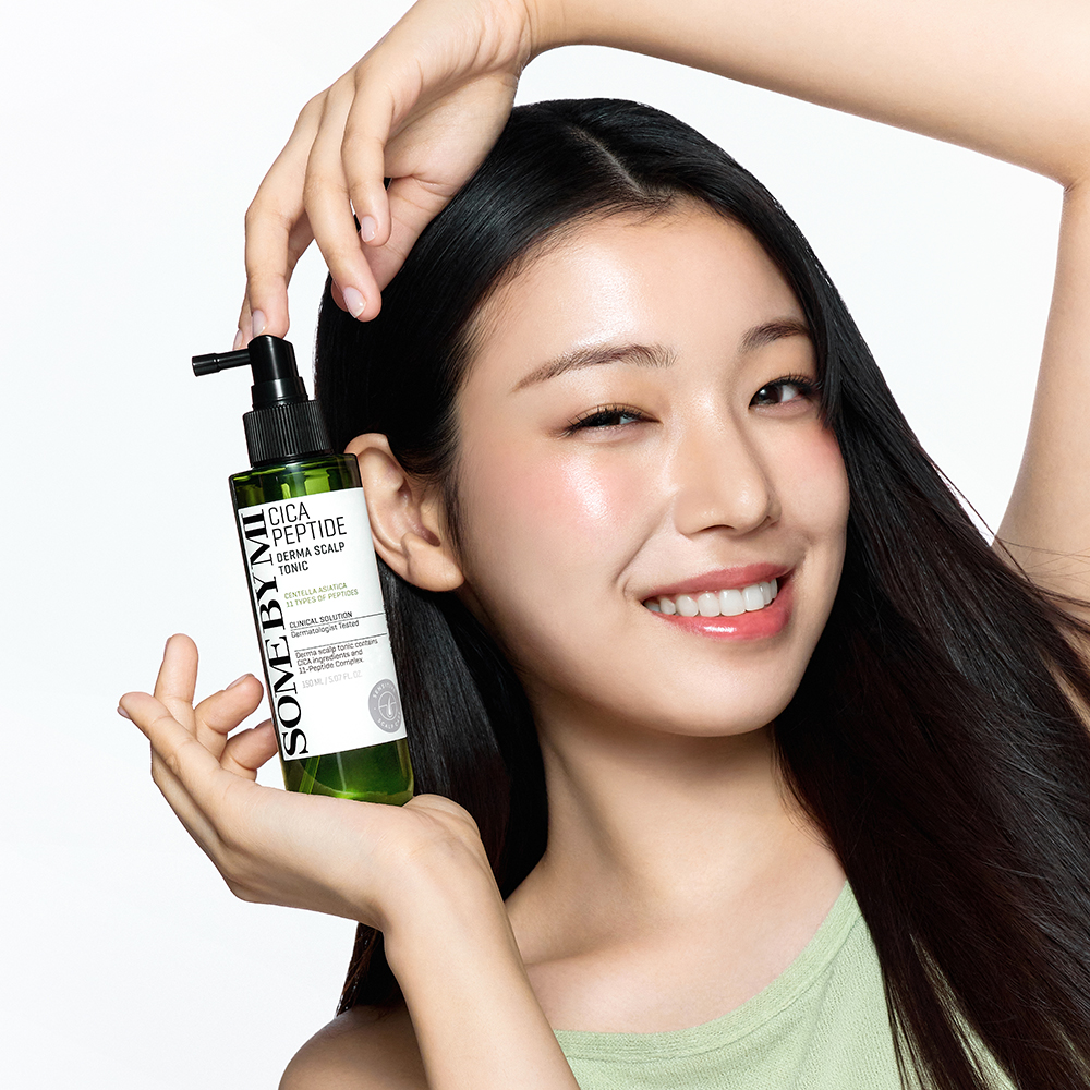 SOME BY MI Cica Peptide Derma Scalp Tonic 150 ml - Tonic fara clatire formulat cu Centella Asiatica si biotina, care contribuie la hidratarea si la mentinerea confortului scalpului sensibil