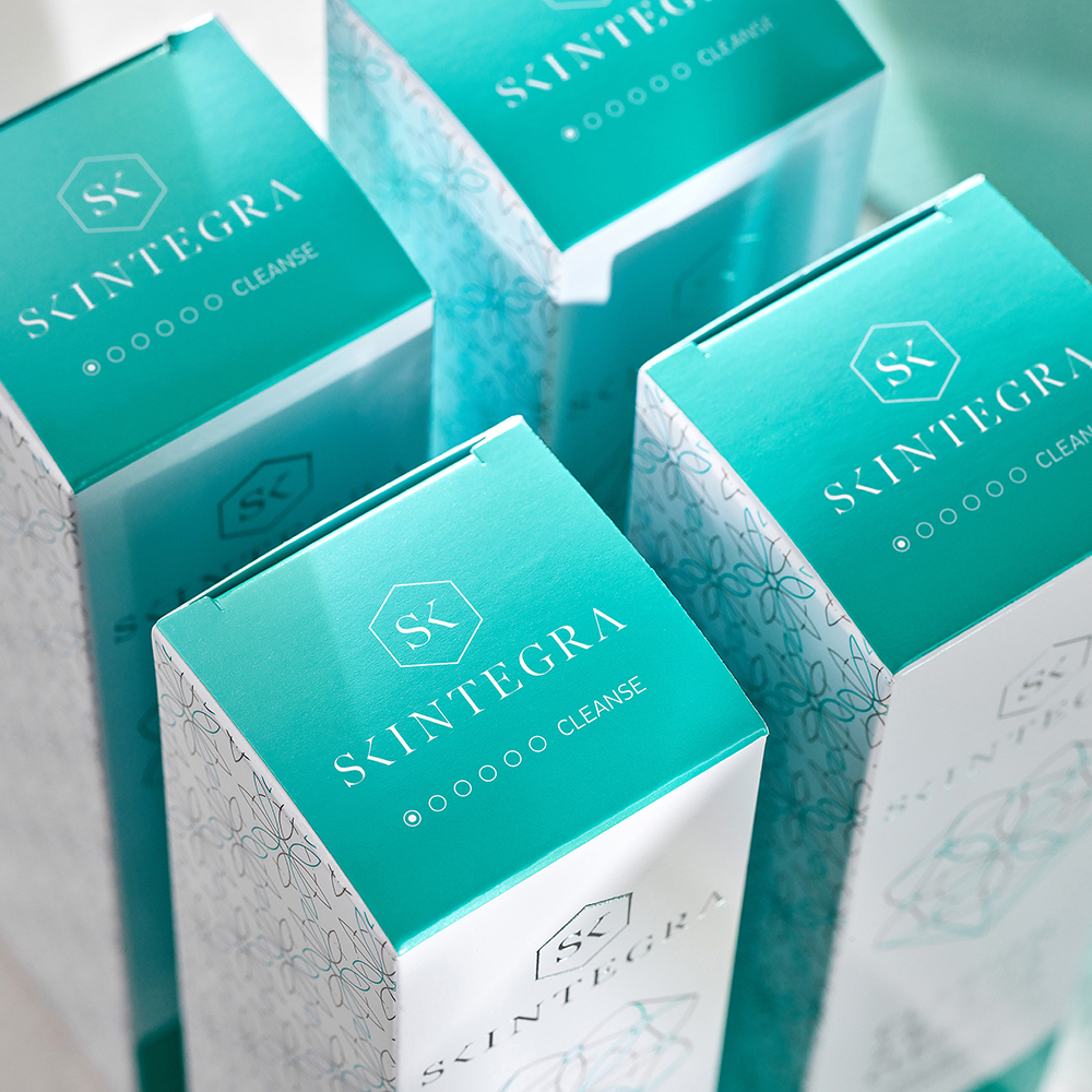 SKINTEGRA Clarion 2% BHA - gel de curatare formulat cu acid salicilic 2% si zinc, care contribuie la eliminarea excesului de sebum si la desfundarea porilor - 200 ml