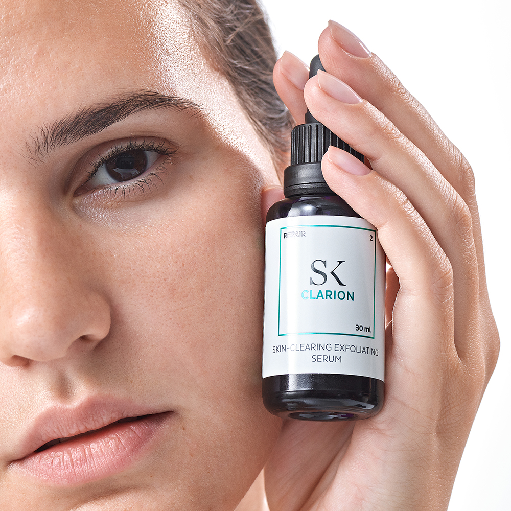 SKINTEGRA Clarion, 30 ml - Ser de fata formulat cu acid glicolic si acid salicilic, care contribuie la curatarea profunda a porilor si la imbunatatirea texturii si a hiperpigmentarii pe pielea problematica