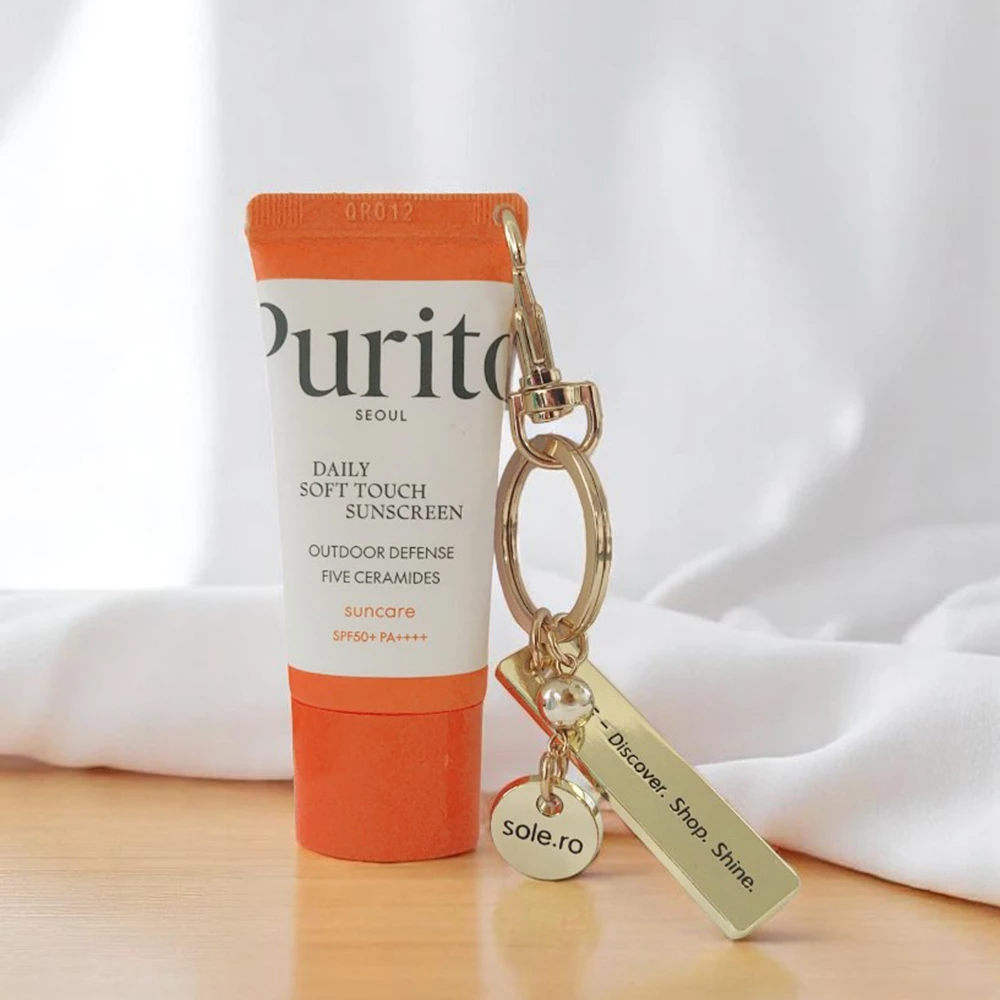 SPF TO GO - breloc aurit premium + Purito Daily Soft Touch Crema de față SPF 50+ mini (15 ml) - editie limitata
