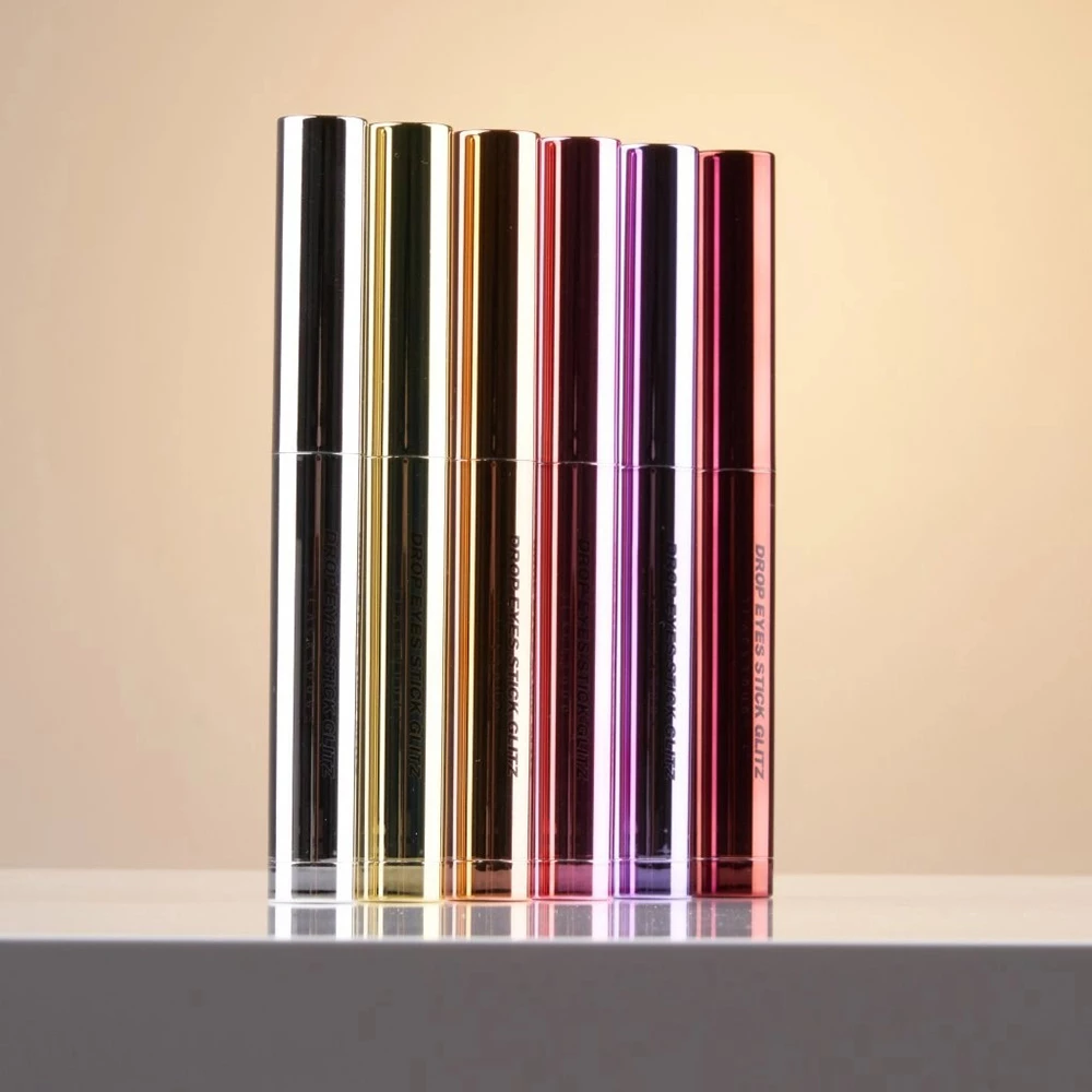 Black Rouge Drop Eyes Stick Glitz – Fard de Pleoape Creion D05 Aurora Glitz | Sclipire Delicată și Aplicare Ușoară