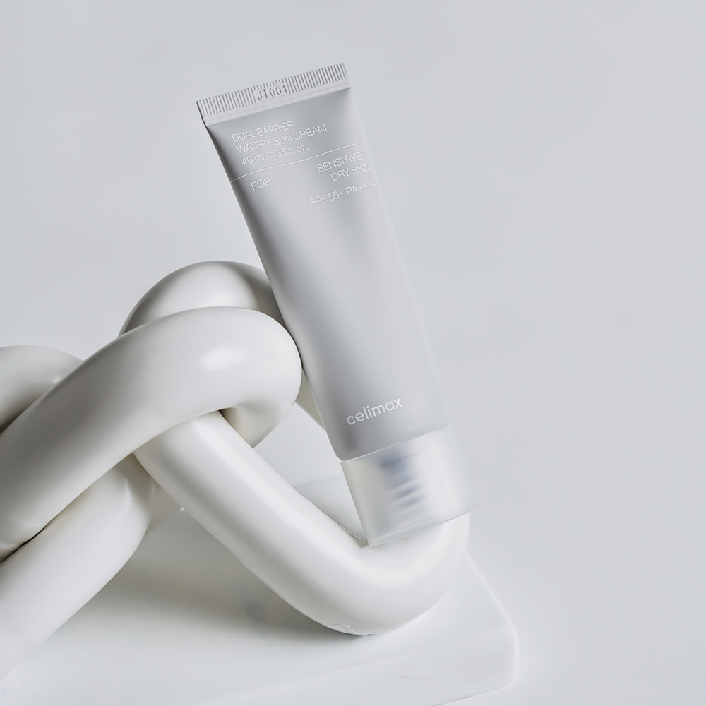 CELIMAX Dual Barrier Watery Sun Cream SPF 50+ PA++++, 40 ml - crema de fata formulata cu zinc oxide si ceramide, care contribuie la protectia UV si la mentinerea confortului pielii sensibile