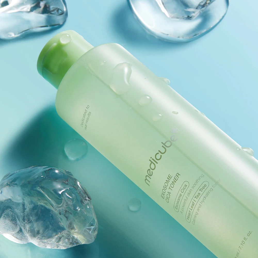 MEDICUBE Exosome Cica Toner Toner Calmant Facial - Calmarea Pielii si Hidratare Profunda, 210 ml