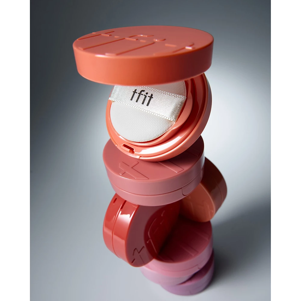 Fluffy Velvet Cushion Blush R01 Bright Red - stratificare si rezistenta ridicata 4 gr