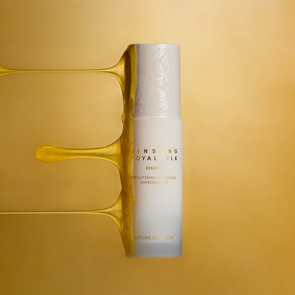 NATURE REPUBLIC Ginseng Royal Silk Esenta pentru fata Iluminatoare - Nutritie Intensiva si Stralucire, 40 ml