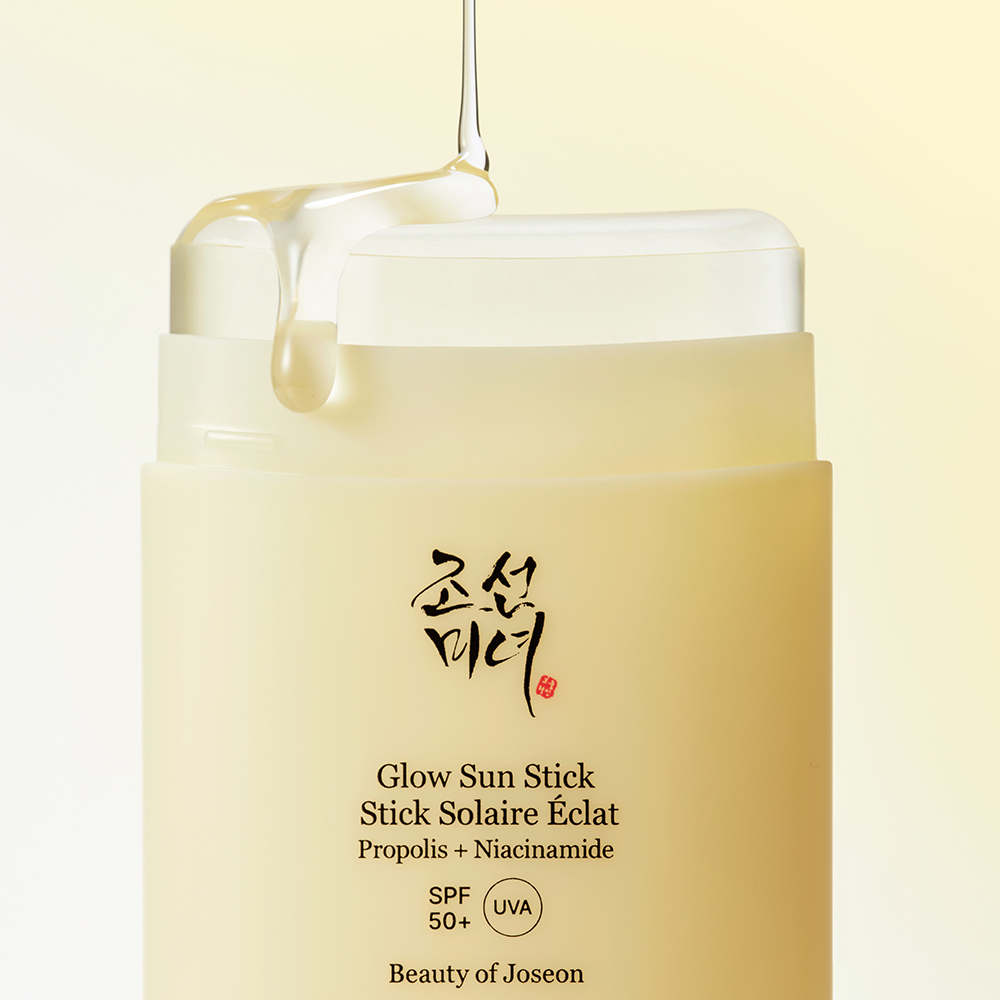 BEAUTY OF JOSEON Glow Sun Stick Propolis+Niacinamide SPF50+ 14 gr - Stick pentru fata formulat cu propolis si niacinamida, care contribuie la protectia solara SPF 50+, Daily