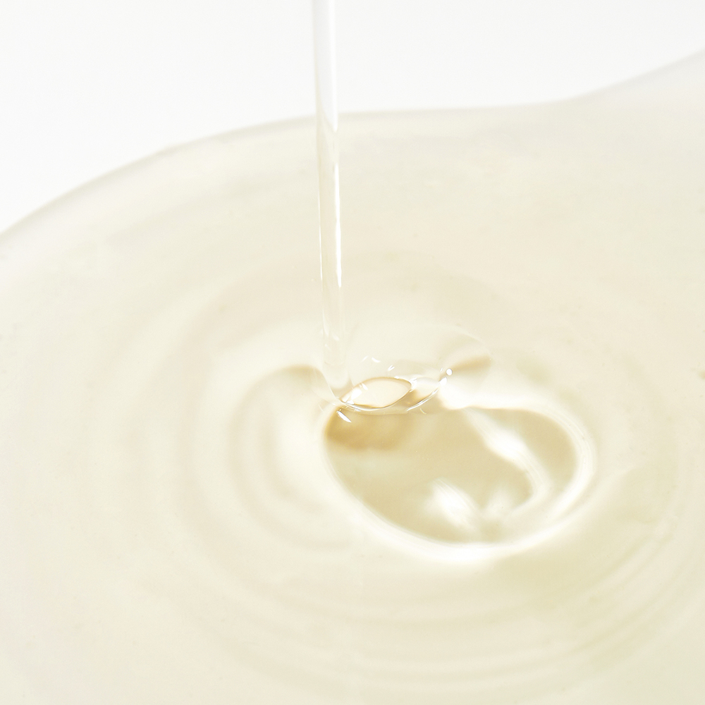 VT COSMETICS Glucamune Essence esenta - hidratare si calmare, 100 ml