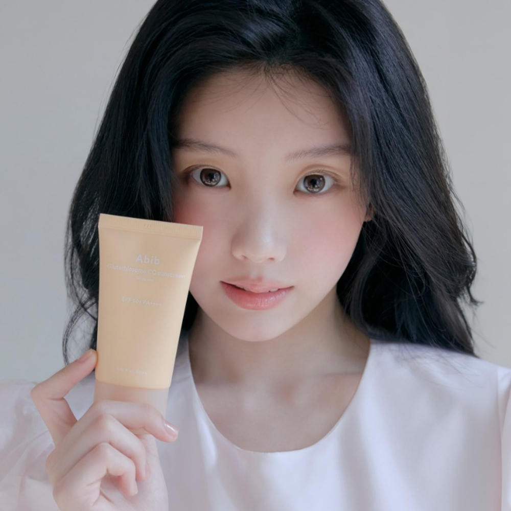 ABIB Glutathiosome CC Sunscreen Toning Tube SPF 50+ PA++++, 50 ml - crema de fata formulata cu niacinamida si vitamina C, care contribuie la uniformizarea nuantei pielii si la mentinerea confortului pe parcursul zilei, Daily