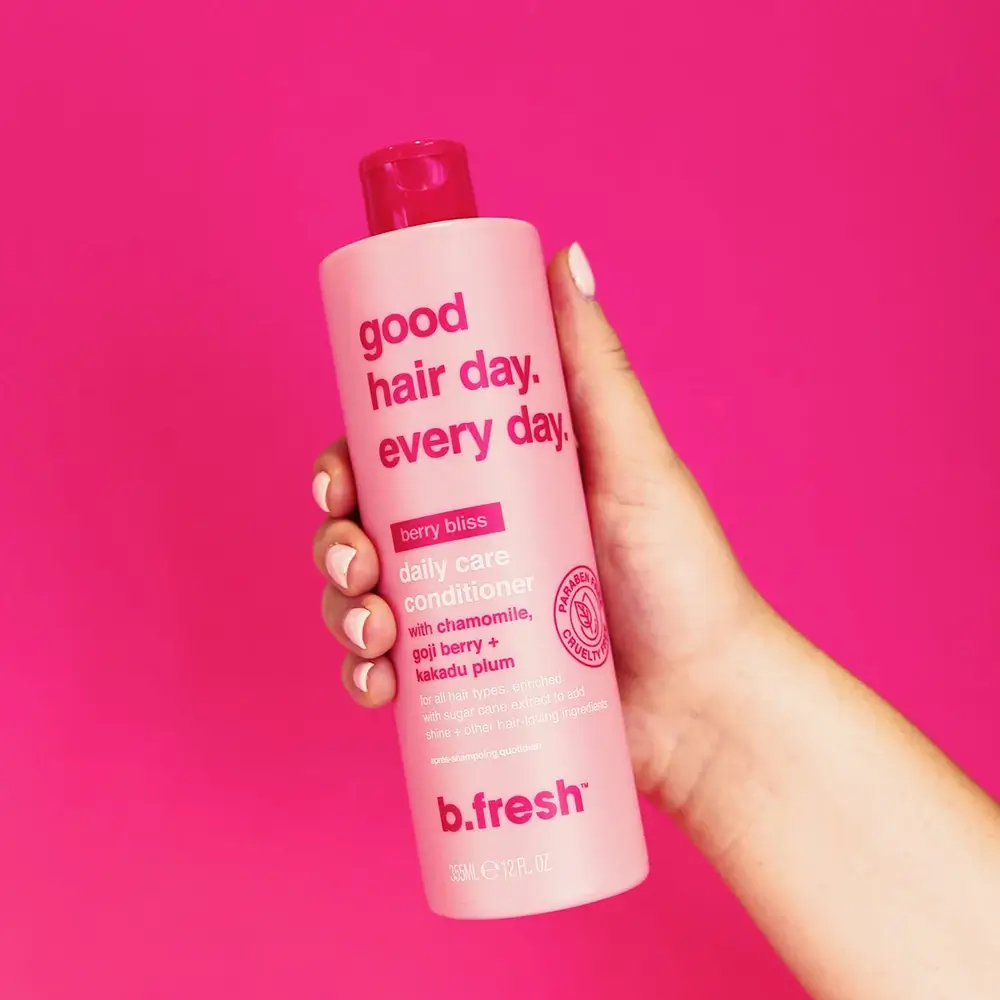 B.fresh Good Hair Day Everyday Balsam pentru par - hranire si stralucire cu musetel si fructe goji, 355 ml