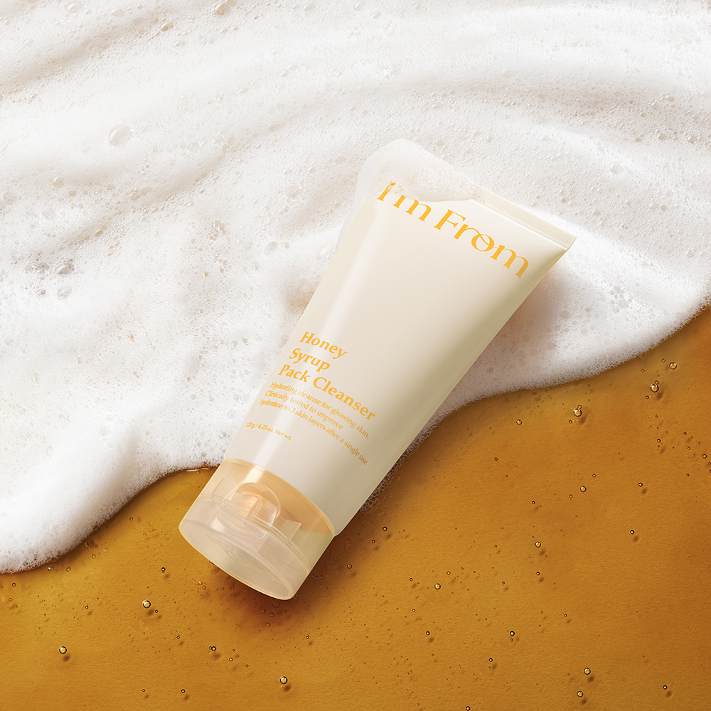 I'M FROM Honey Syrup Pack Cleanser 120 gr - Gel de curatare formulat cu extract de miere si pantenol, care contribuie la curatarea zilnica si la metinerea hidratarii