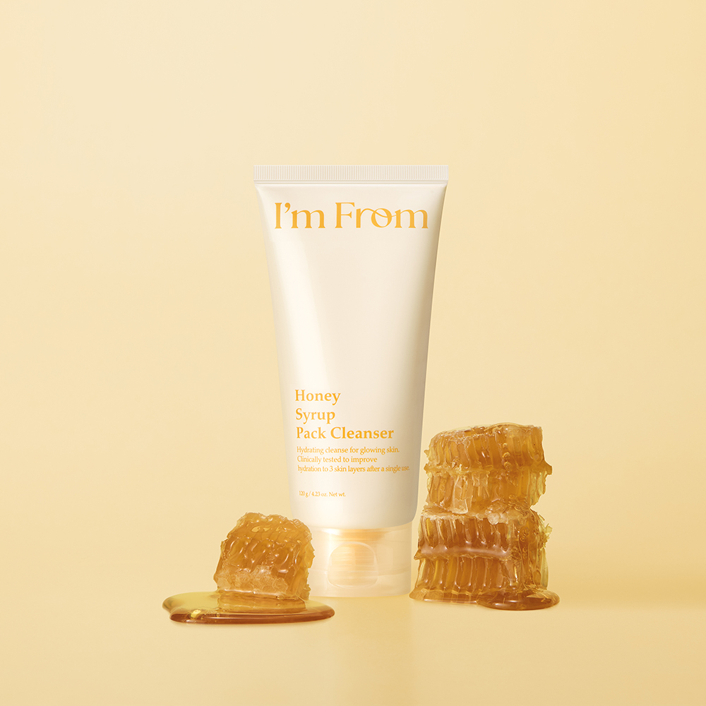 I'M FROM Honey Syrup Pack Cleanser 120 gr - Gel de curatare formulat cu extract de miere si pantenol, care contribuie la curatarea zilnica si la metinerea hidratarii